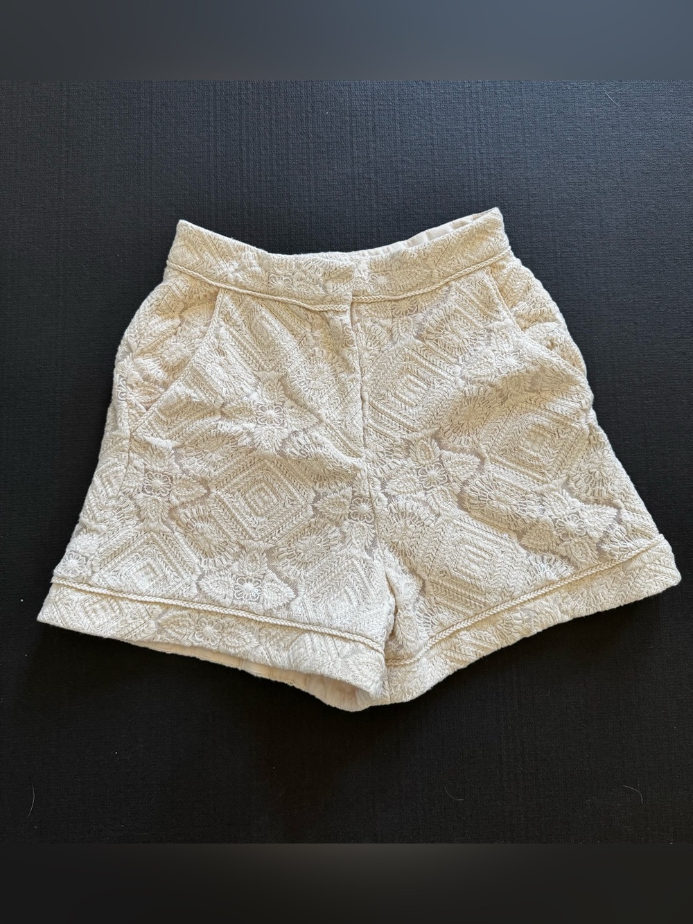 Maje Cream Shorts Sparkling Crochet Floral Summer FR 34